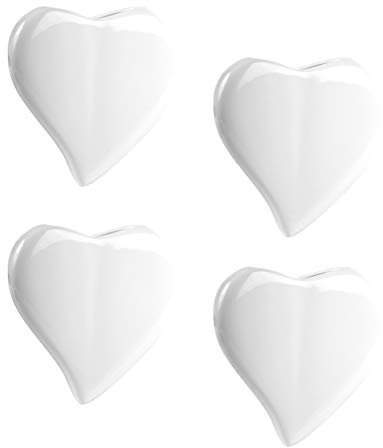 Set di 4 deumidificatori 1651 a forma di cuore in ceramica bianca per il fissaggio al termosifone