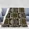 NHSY Decken mit goldenem griechischem Schlüsselmuster und schwarzem Druck. Decken anpassbar im Design und sind aus weichem und gemütlichem Flanell.