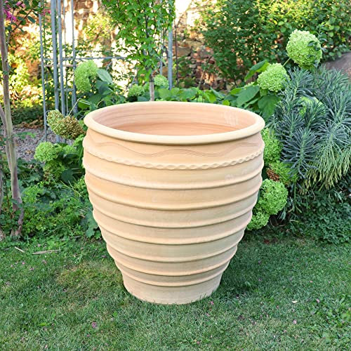 Großer Terracotta Pflanzkübel Granatum 70cm - 100% in Handarbeit gefertigter Blumenkübel für den Innen- & Außenbereich – Mediterranes Flair für Zuhause