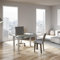 Decor Space Mesa de Escritorio Mueble para Computadora, de Cristal Transparente con Estante y Patas de Metal Cromado para Decoración Interior