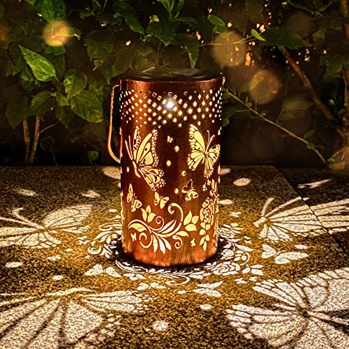 Solar Laternen Outdoor Hängelaternen, Schmetterling ausgehöhlte Metalldekoration Laterne, wasserdicht LED dekorative Garten Licht - Delicate Garten Dekoration für Terrasse, Hof, Weg, Landschaft