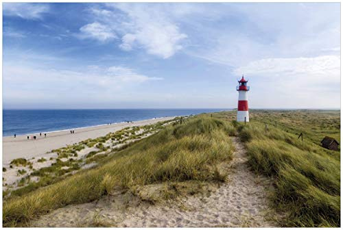 Wallario Poster - Am Strand von Sylt Leuchtturm auf der Düne Panorama in Premiumqualität, Größe: 61 x 91,5 cm (Maxiposter)