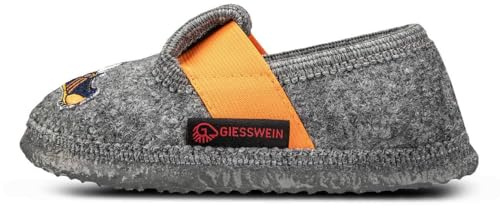Giesswein Tacherting - Schurwoll-Slipper mit Fußball | Warme Kinder Hausschuhe mit rutschfester Gummisohle – weich & gemütlich für Zuhause & kalte Tage