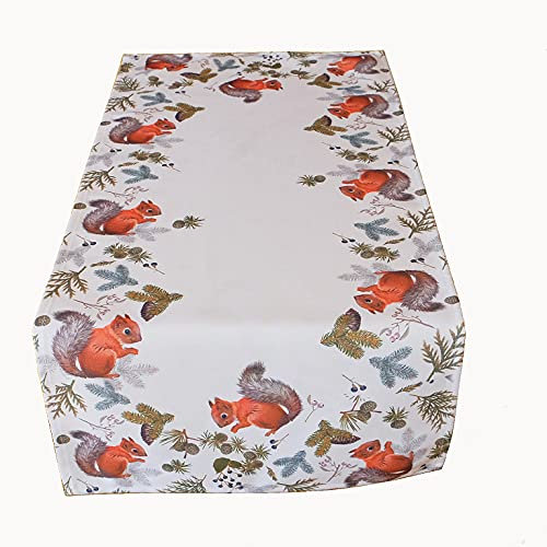 KAMACA Tischläufer 40x90 cm mit hochwertigem Druck-Motiv Küche Esstisch Eyecatcher Herbst Winter Weihnachten (Eichhörnchen im Wald 40x90)