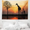 ABAKUHAUS Afrika Wandteppich, Giraffe im Wilden Wald aus Weiches Mikrofaser Stoff Waschbar ohne Verblassen Digitaldruck, 150 x 110 cm, Orange Schwarz