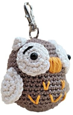 Handmade Eule „Emma“ – Schlüsselanhänger | Amigurumi | Glücksbringer | Kawaii Deko für Tasche & Rucksack | Geschenkidee | Handmade aus Baumwolle