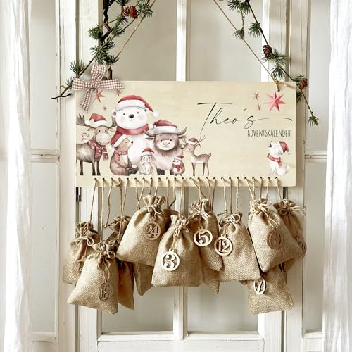 Manufaktur Liebevoll Adventskalender mit Namen für Kinder zum Befüllen, personalisierter Adventskalender für Mädchen Jungen Holz DIY Weihnachtskalender Jutesäckchen Adventszahlen (Theo)