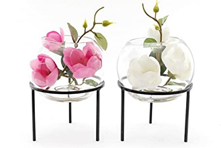 Magnolie und Blätter in einer Glasschale auf einem Ständer, Weiß / Rosa, künstliches Blumenarrangement mit Vase (weiß)