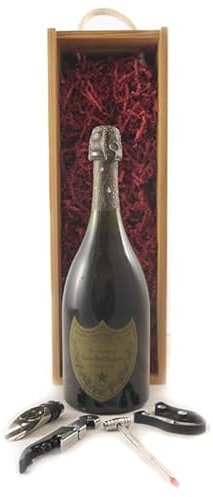 Dom Perignon Vintage Champagne 1975 in einer Geschenkbox, da zu 4 Weinaccessoires, 1 x 750ml
