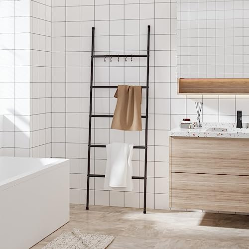 Standing Metal Ladder Shelf for Bathroom, Towel Rail on Ladder with 5 Levels Iron Black 58 x 175 cm Inclined Wall Shelf with 5 Hooks for Bathroom Decorative for Towel Clothes Blanket