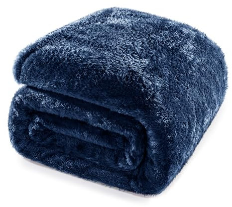 Whale Flotilla Fleece Queen Size Blanket for Bed, 220x240 CM Decorative Soft Fluffy Navy Blue Blanket, Large Plush Thick Sofa Throw for All Season