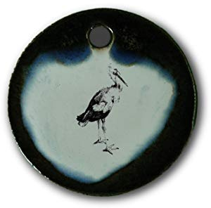 Keramik-Anhänger „Storch von Albrecht Dürer“ in braun-blau-grün marmoriert