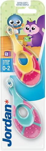 Jordan ® | Step 1 Baby Zahnbürste | Baby Zahnbürste 0-2 Jahre | Die Original Kleinkindzahnbürste mit extra weichen Borsten und weichem Beißring für Babygummis und Easy Grip | 2-pack