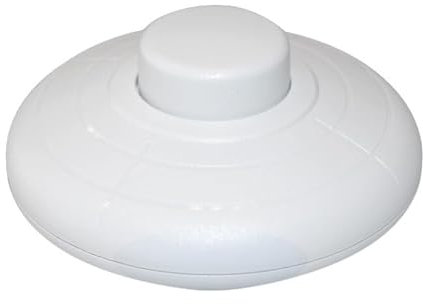 Interruptor de pie blanco 2A, ideal para controlar lámparas y dispositivos eléctricos desde el suelo.