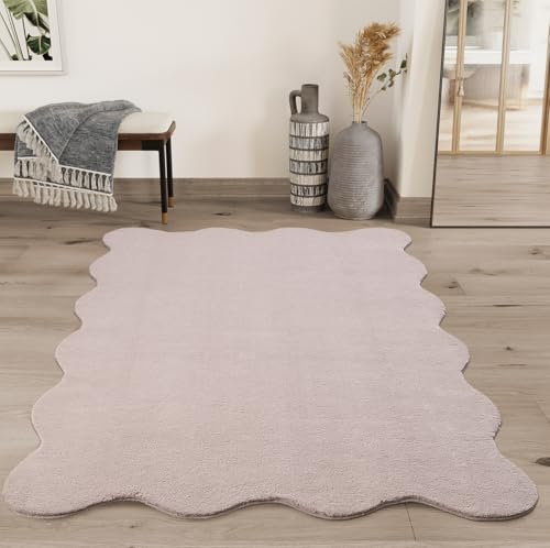 the carpet Lina Shape Scallop Teppich, Kunstfell, Flauschiger Teppich, Anti-Rutsch Unterseite, Waschbar, Super Soft, Rosa, 160 x 220 cm