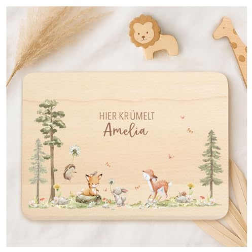 Little-Deco Individuelles Holzbrett mit zertifiziertem UV-Druck, Personalisiertes Frühstücksbrettchen für Kinder, Hier Krümelt Brettchen mit Namen, Taufgeschenk und Babygeschenk XFL1042
