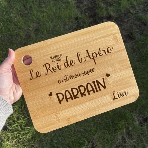 Cadeau Parrain, Planche à découper en bambou personnalisée, idée cadeau parrain marraine pour un baptême, planche apéro personnalisée