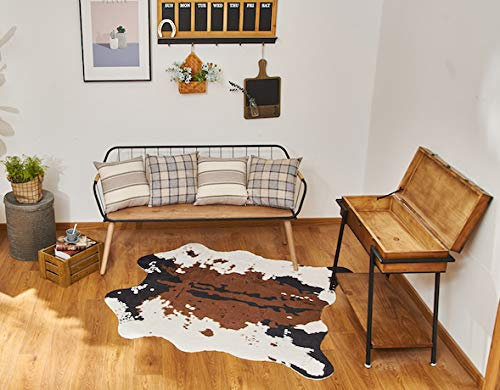 NativeSkins Teppich aus Rindsleder (1,4 x 1,6 m) – Kuhdruck für ein westliches Boho-Dekor – synthetisches, tierversuchsfreies Tierversteck-Teppich mit rutschfester Unterseite, Kuhdruck
