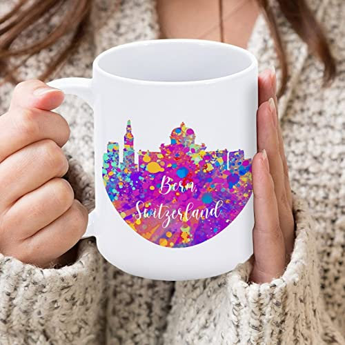 Yelolyio Kaffeetasse, Teetasse, Motiv: Schweiz Bern, Regenbogen-Skyline, 425 ml, Aquarellkunst, Stadtbild, personalisierbar, Geschenk für beste Freundin, weiße Keramiktasse, monogrammiert, Geschenke