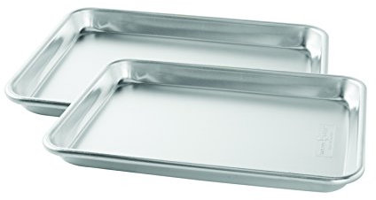 Nordic Ware 45306AMZM Quarter Sheet, 2-Pack Bakers, Aluminium, Silver