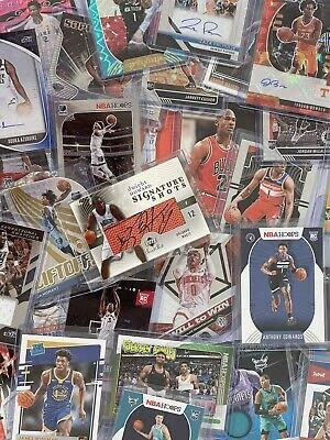 Offizielle NBA Basketballkarten, Rookies, Stars, Hall of Fame und 2 authentische Autogramm- oder Trikotkarten, 100 Stück