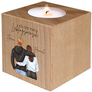 True Statements Teelichthalter Holz „Pärchen“ – Kerzenhalter personalisiert - Geschenk für Paare - Aussehen, Spruch & Namen anpassbar - Liebesgeschenk für Frauen - Holzwürfel 7x7x7 cm