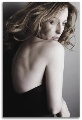 Gillian Anderson 10 Poster, Charakter-Cover, Poster, Wandposter, Sänger und Schauspieler, Kunstdruck, ästhetisches Wandbild, ästhetische Leinwand, moderne Wohnzimmer-Schlafzimmer, Dekoration, 30 x 45