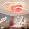 Deckenleuchte LED Liebe Herz Design Deckenlampe Acryl Lampenschirm Deko Decke Leuchte Deckenlicht Dimmbar Mit Fernbedienung Kinderzimmerlampe Schlafzimmer Kronleuchter 50Cm [Energieklasse A++],Rosa …