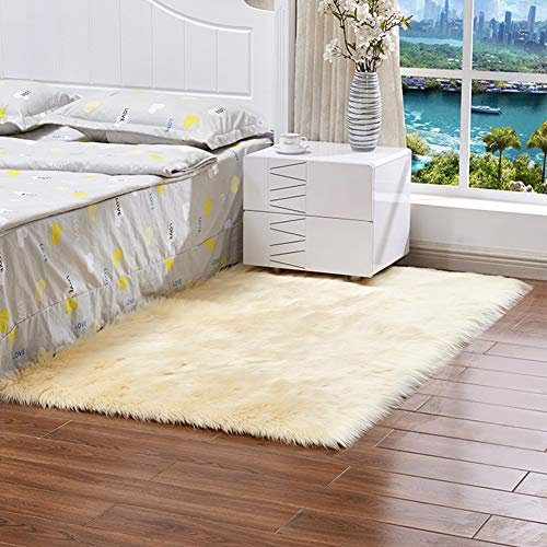 Faux Lammfell Teppich Shaggy Langflor Kunstfell Schaffell Bereich Teppiche Flauschig Bettvorleger Sofa Matte Rechteckiger Wohnzimmer Schlafzimmer Bodenmatte Rutschfest Stufenmatten Gelb 60x150CM