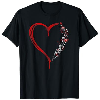 Scary Horror Movie Chain Saw Knife Heart Horror Movies T-Shirt