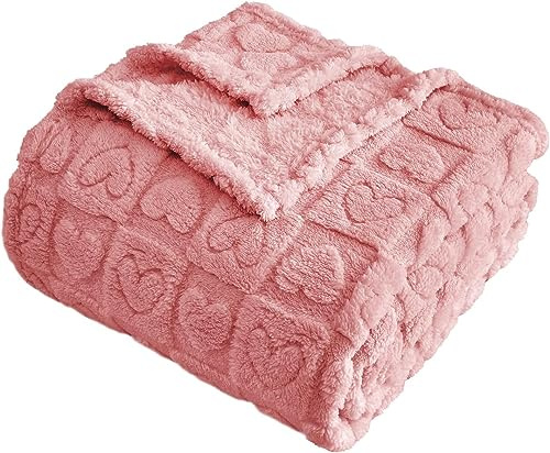 FY FIBER HOUSE Throw Blankets with Heart Checkered,Soft Warm Blankets for Lover Mom Father Friends Gifts,Washable Lightweight Fuzzy Blanket for Couch Sofa Bed All Season(Pink,50x60)