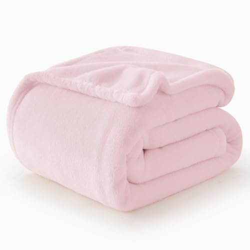 WAVVE Kuscheldecke Flauschige Decke Rosa 230x270 cm - Groß Fleecedecke 270x230 Weich Sofaüberwurf, Sofadecke warm Als Couchdecke, Tagesdecke oder Bettüberwurf