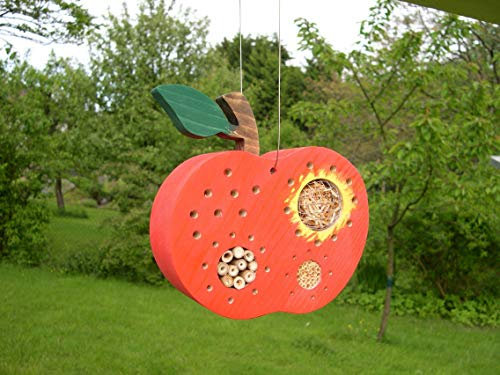 Insektenhotel Apfel rot