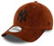 New Era New York Yankees Berretto da Baseball MLB Velluto a Coste Cappellino Logo della Squadra Visiera Curva Marrone
