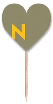 Palillos de dientes individuales de letras N Art Deco con forma de corazón