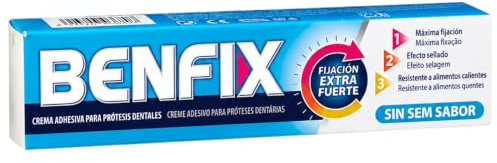 Benfix Adhesivo Prótesis Dentales 50 g – Crema Adhesiva Fijación Extra Fuerte, Sin Látex, Con Manzanilla y Salvia, Estable y Confortable para Prótesis Parciales y Completas