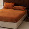 Nayoroom Spannbettlaken Plüsch 180x200cm Karamell Braun Flauschig Fleece Winter Spannbetttuch Cashmere Touch Flanell Bettlaken für Boxspringbett Topper Matratze bis 25cm