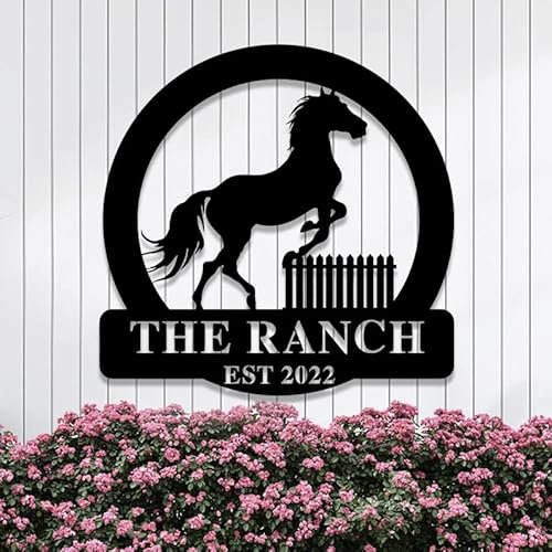 Riaeelvs Personalisierte Pferde-Ranch-Metall-Wandkunst, individuelle Pferdehof-Metall-Namensschilder, Pferdestand, Outdoor-Wanddekoration, Pferdehof-Dekoration,