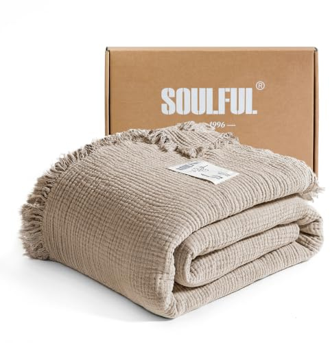 SOULFUL Musselin Decke 150x200 mit Quasten - Helles Kaffeebraun | 4-Lagige Baumwolle Überwurf Kuscheldecke - Leichtes und Atmungsaktives - ÖKO-TEX Zertifiziert Weich Tagesdecke für Couch Sofa