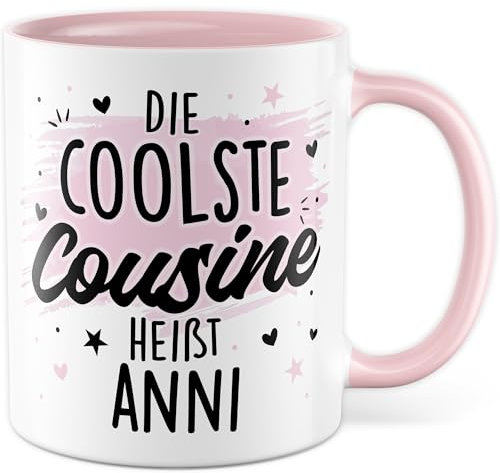 Cousine Tasse mit Spruch personalisiert eigener Name - Geschenk Die coolste Cousine heißt personalisierbar - Kaffeetasse 330ml aus Keramik - Cousin Mädchen Tante Onkel Tochter Familie