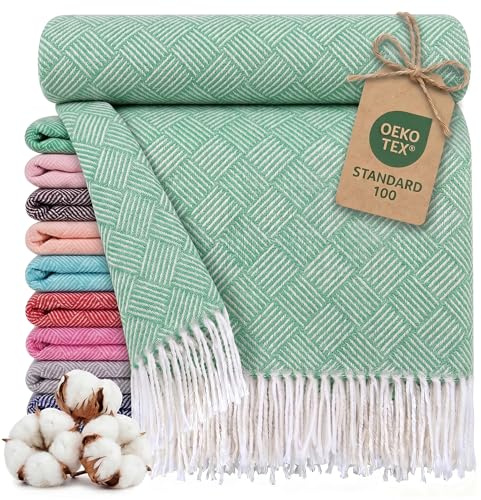 Lanavitta Premium Tagesdecke in 140x200 cm - Atmungsaktive Baumwolle Kuscheldecke - Sommerdecke mit Fransen - Bettüberwurf in Grün - Leichte Baumwolldecke - Oeko TEX 100 Zertifiziert Sofadecke