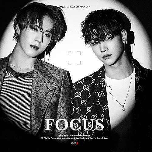 JUS2 GOT7 - Focus [Random ver.] 1CD+84p Photobook+1On Pack Lyrics Poster+1Photocard+1Special Photocard+Double Side Extra Photocards Set