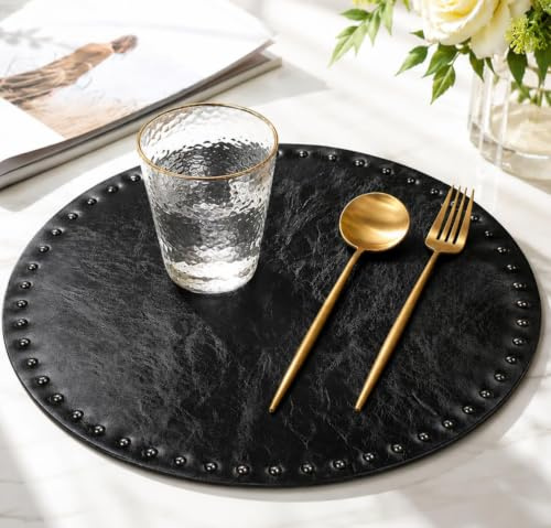 FAVE 2er Set Runde Schwarze Kunstleder Platzset, 35 cm | Hitzebeständig, leicht zu reinigen, elegantes Tischdeko, Platzsets Abwaschbar für Events, Zuhause & täglicher Gebrauch