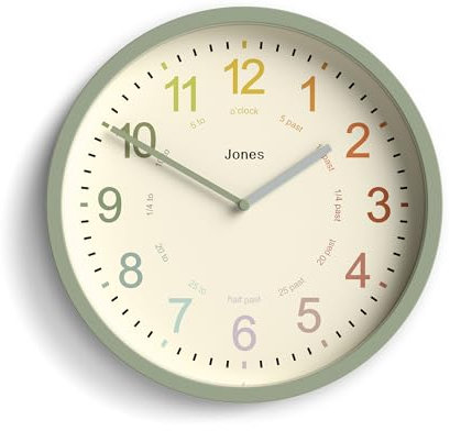 JONES CLOCKS® Kids Reloj de Pared | Pequeño Reloj Infantil Moderno | 25cm | Verde Salvia | Esfera de Colores para Aprender a Decir la Hora