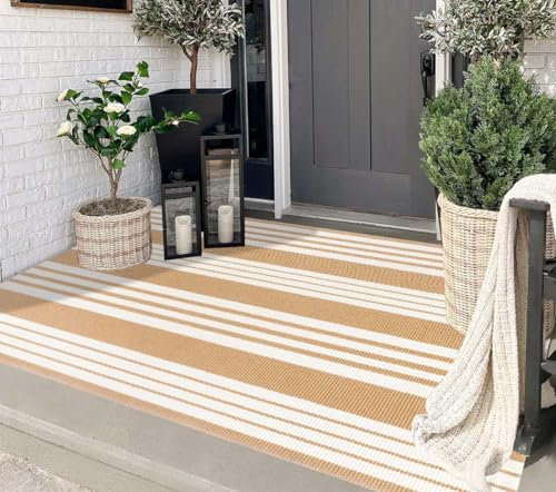 HOXCIK Outdoor-Teppich, 90 x 150 cm, Baumwolle, handgewebt, gestreift, maschinenwaschbar, für Innen- und Außenbereich, für Bauernhaus, Veranda, Wohnzimmer, Eingang, Waschküche, Khaki und Weiß