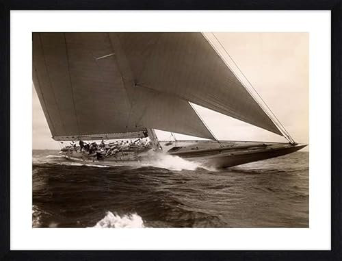 ART PRINT CAFE' – Edwin Levick, J-class yacht (1934). Gerahmte Kunstdrucke, Rahmenfarbe: Schwarz