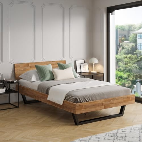 skølm Alver Massivholzbett Eiche 120x200cm, Holzbett mit Bettkopf, in Natur | Bettgestell stabil aus Massivholz, Holzbett mit schwarzen Metallkufen,hochwertiges Bett, Bettrahmen geeignet als Doppelbett