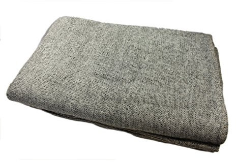 Irische Wolldecke, 228,6 x 274,3 cm, Schiefergrau