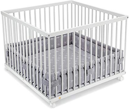 FabiMax Baby Laufgitter 100x100 Weiß lackiert, Stufenlos höhenverstellbar, mit Schlupfsprossen, Laufstall aus massivem Buchenholz (Weiße Sterne)