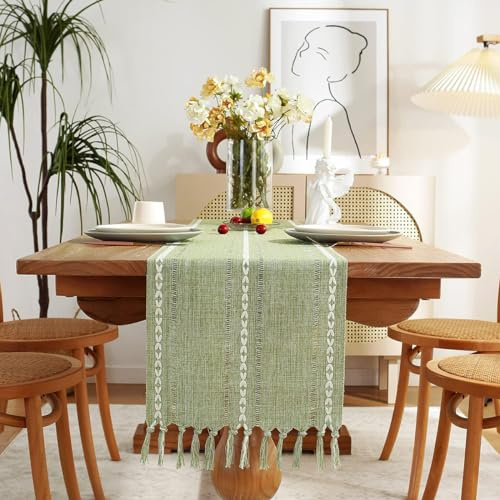 Wracra Tischläufer Salbeigrün Baumwolle Leinen, Tischläufer Modern Outdoor | 33 × 230 cm, Tischläufer Herbst Boho, Abwaschbar, Gestickt Hohlsaum, Hitzebeständig, Dick und Robust, Esszimmer, Wohnkultur